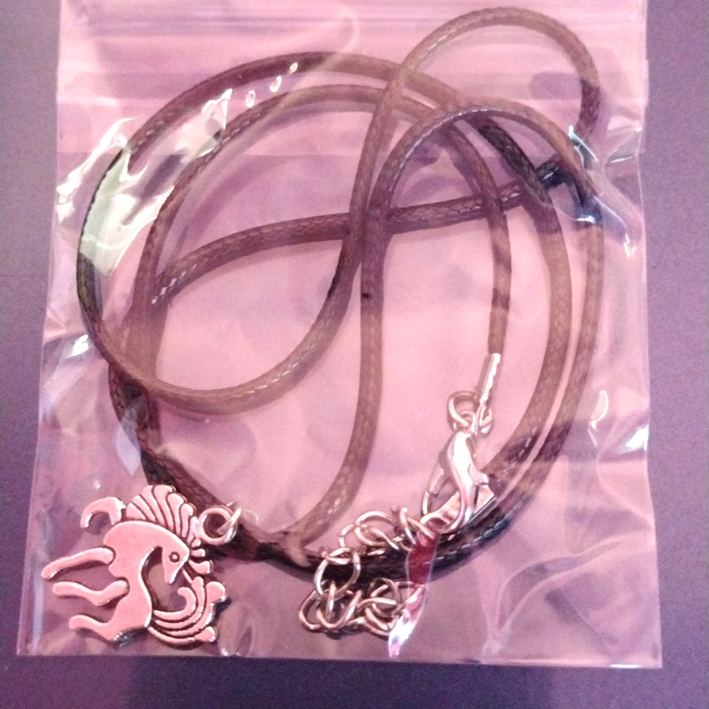 🦄 Unicorn Necklace